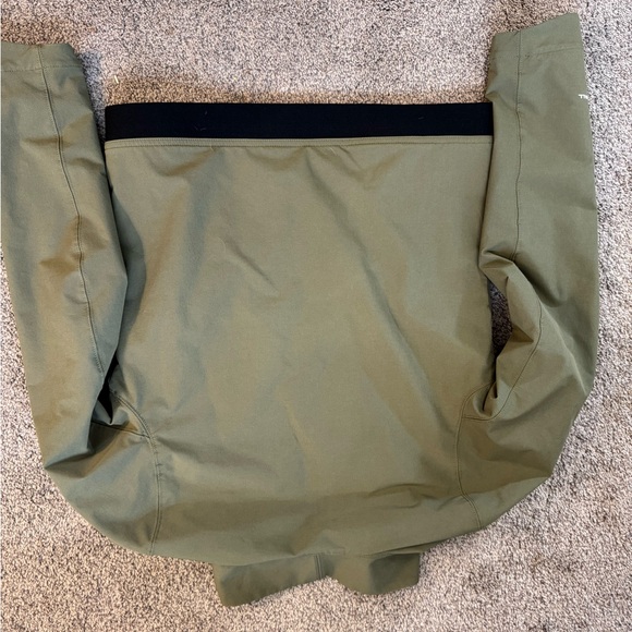 The North Face reversible 1/4 zip kangaroo pocket jacket. XS - Picture 4 of 7